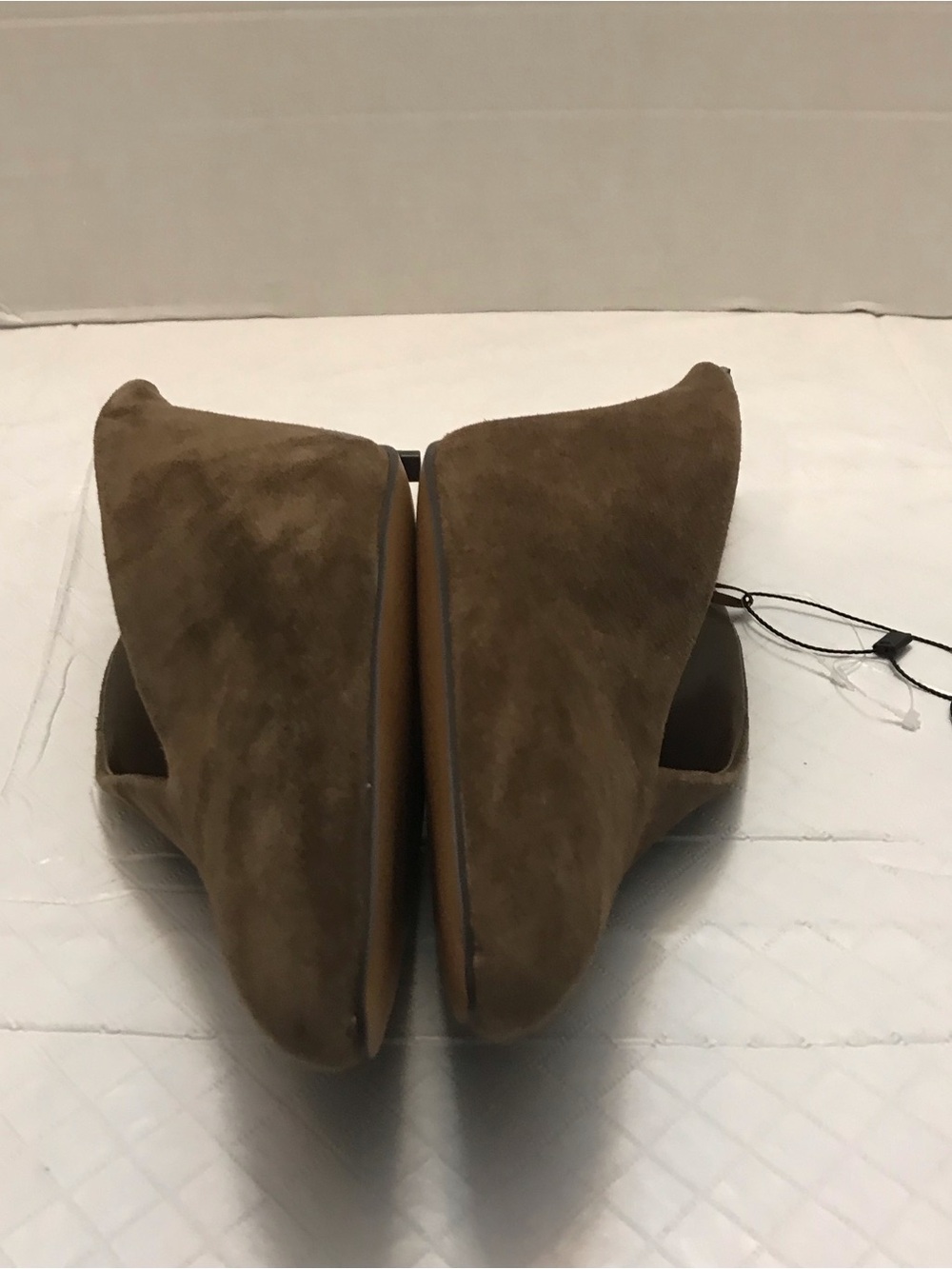 Vince Camuto Black Women's Heels (Label View) - Picture 8 of 15